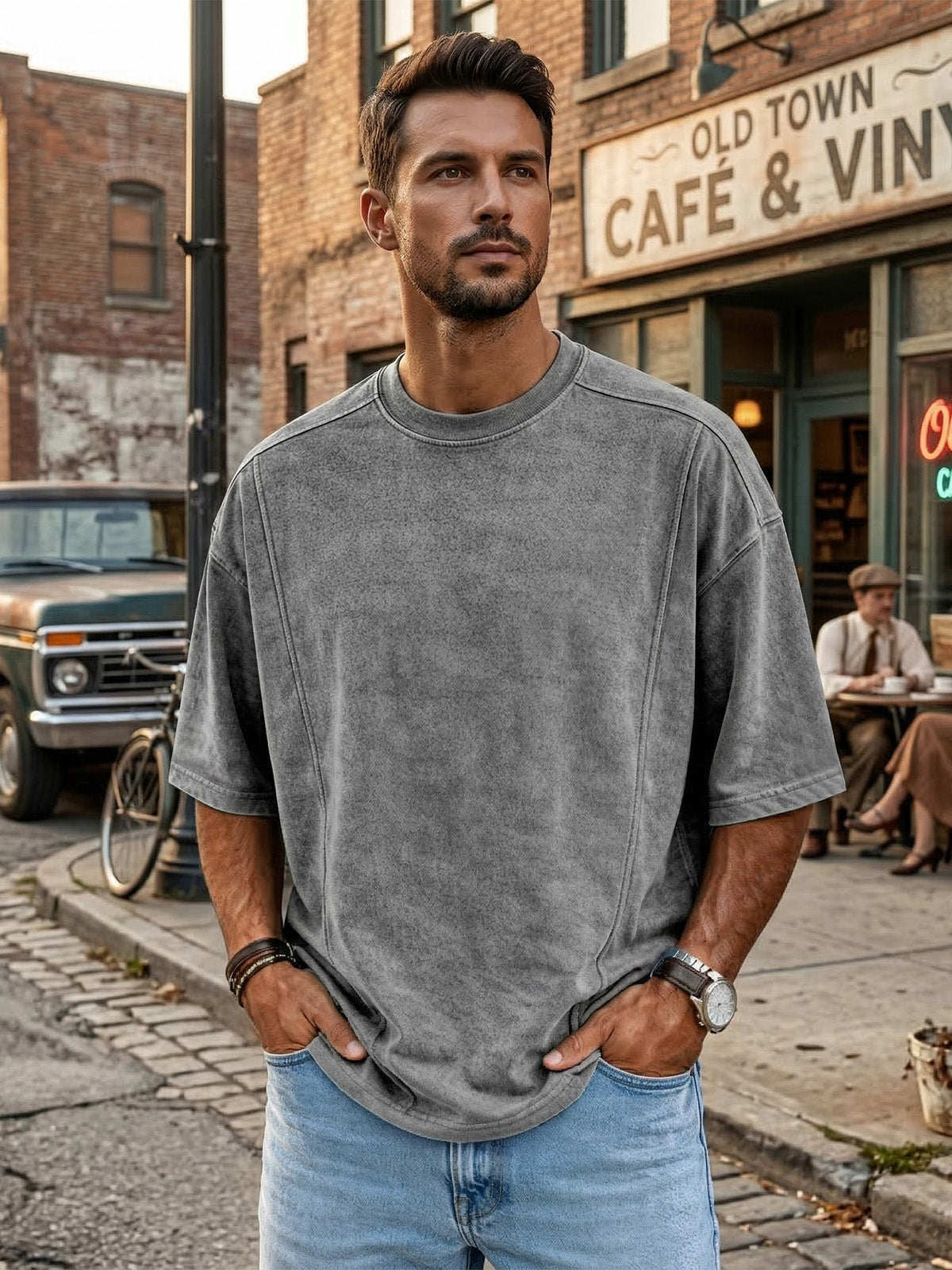 Men's Retro Deconstructed Design Solid Color Round Neck Short Sleeve T-shirt